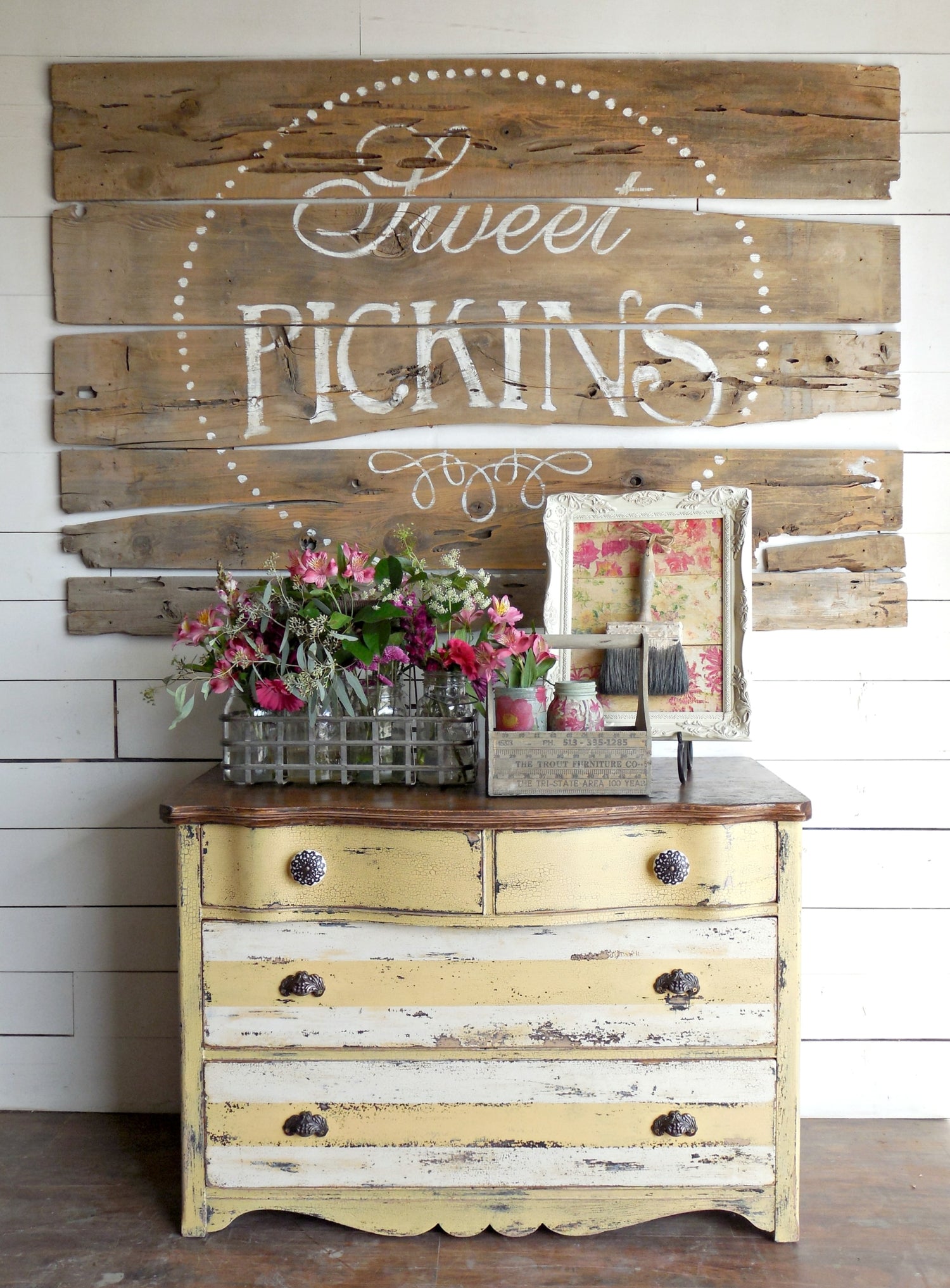 Love Bug by Sweet Pickins Milk Paint
