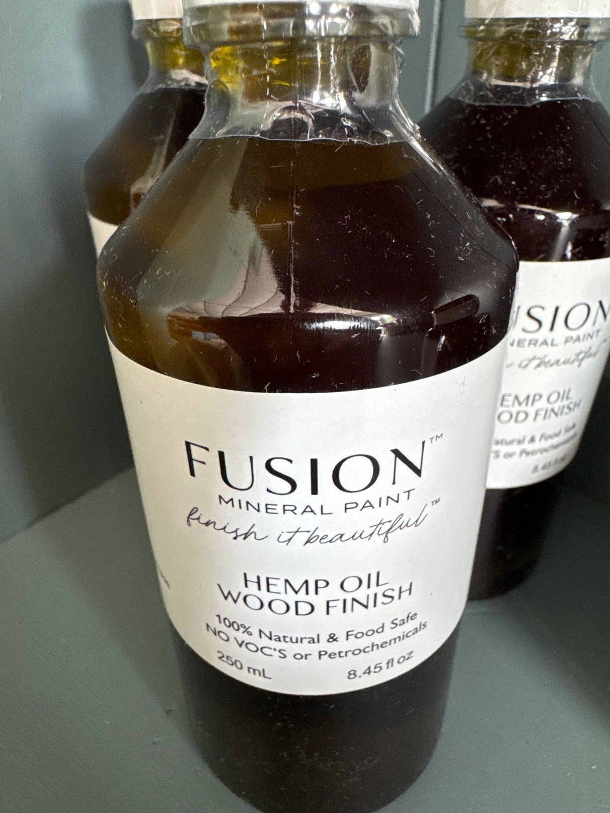 Beeswax / Hemp Oil by Fusion Mineral Paint