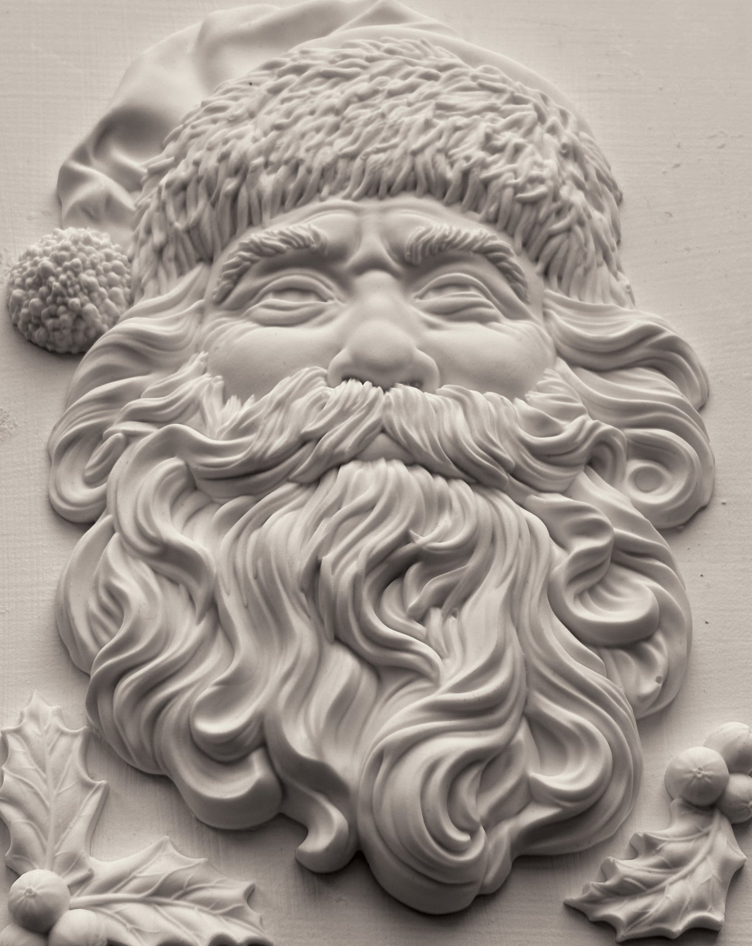 Saint Nick IOD Decor Mould