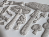 Toadstool IOD Decor Mould