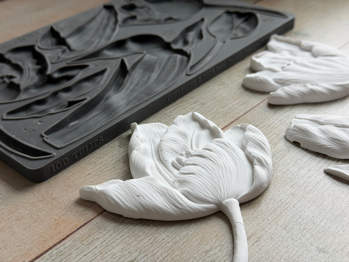 Tulips IOD Decor Mould