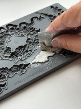 Wreath & Swags IOD Decor Mould