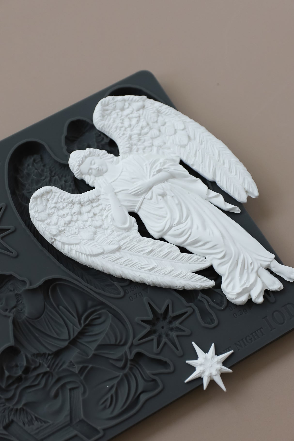 Silent Night IOD Decor Mould